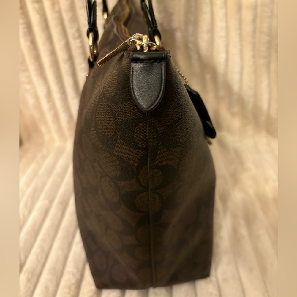 Coach Dark Brown Signature Tote - Picture 4 of 9